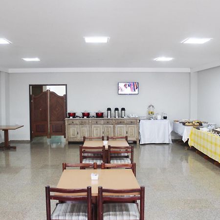 Days Inn By Wyndham Uberlândia Buitenkant foto