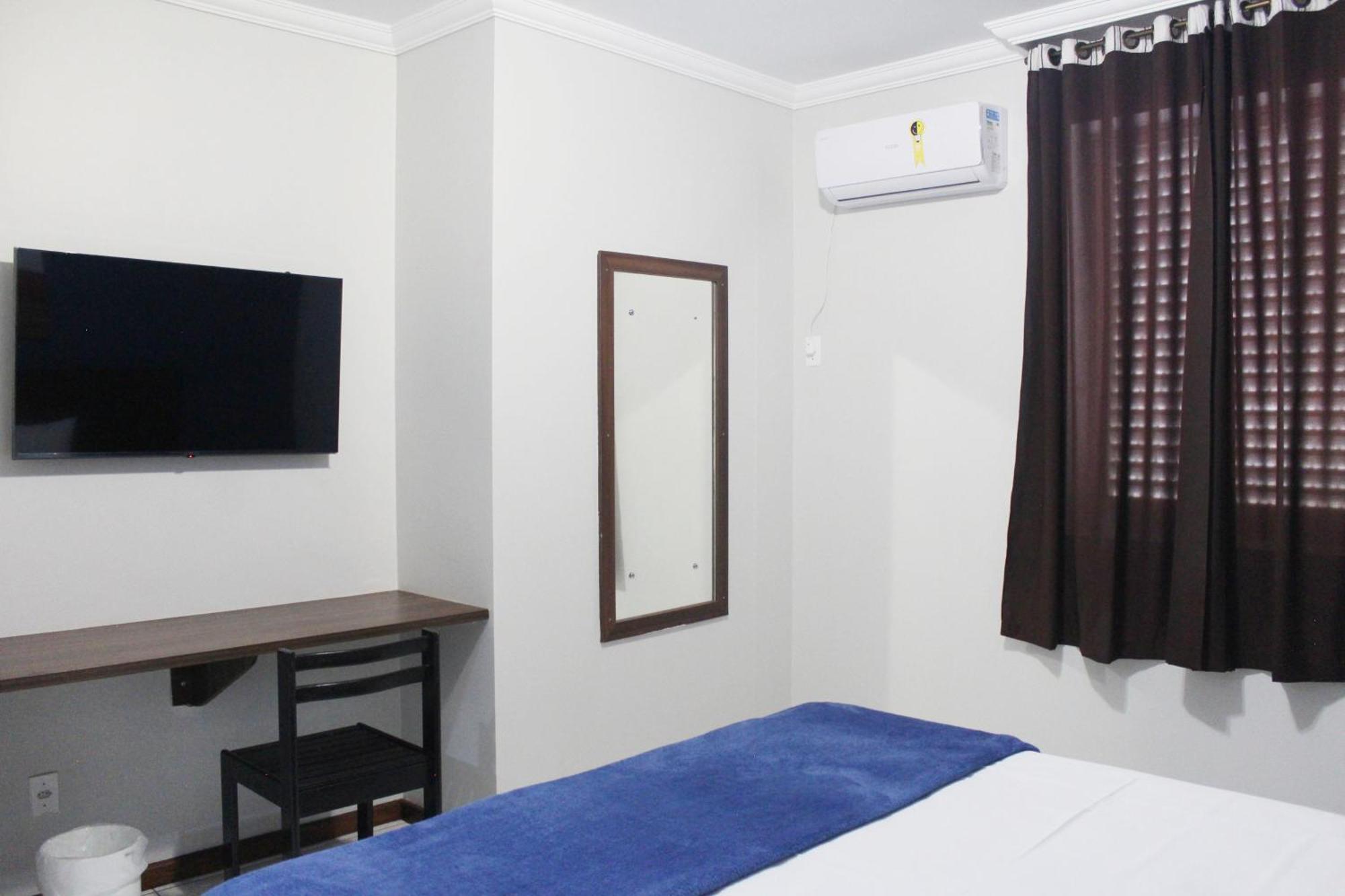 Days Inn By Wyndham Uberlândia Buitenkant foto