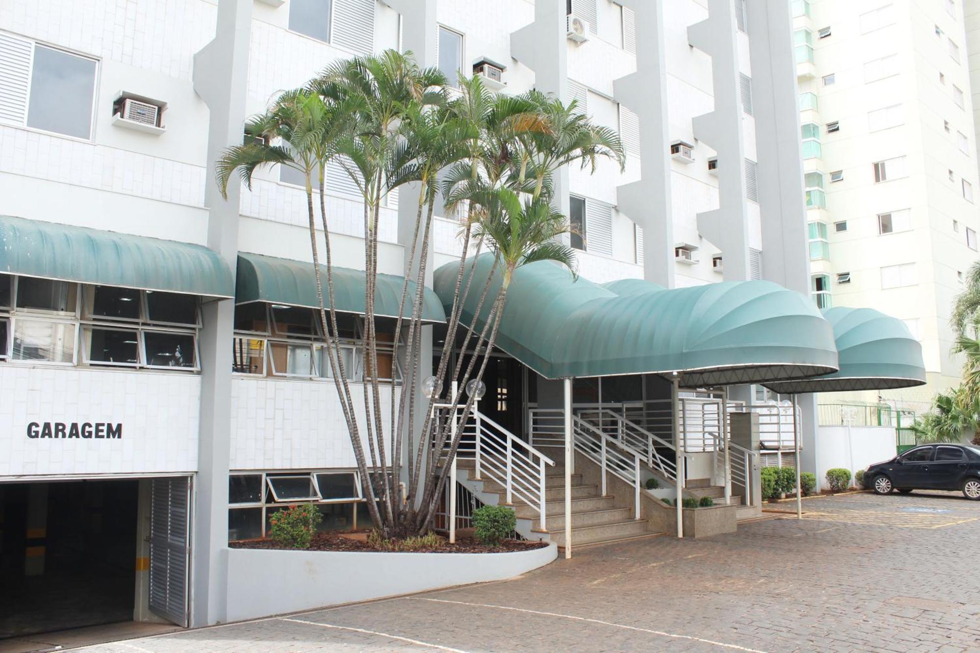 Days Inn By Wyndham Uberlândia Buitenkant foto